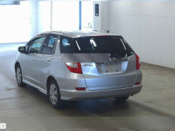 HONDA FIT SHUTTLE 15X 2012