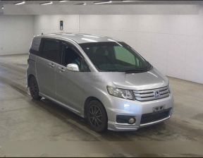 HONDA FREED SPIKE G JUST ION 2012