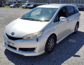 TOYOTA WISH 1.8X 2009