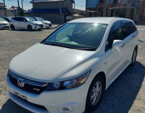 HONDA STREAM RSZ 2009
