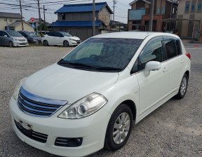 NISSAN TIIDA Axis Black 2009