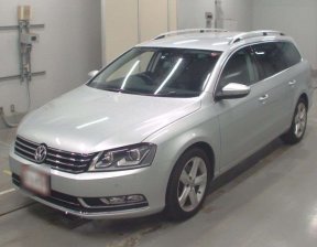 VOLKSWAGEN PASSAT VARIANT HIGH LINE 2011