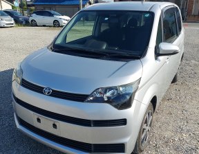 TOYOTA SPADE F 4WD 2014