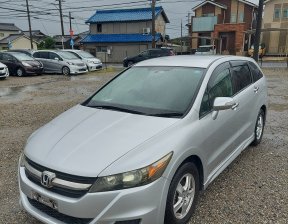 HONDA STREAM ZS 2009