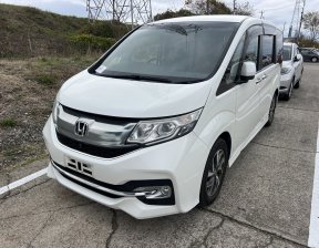 HONDA STEPWGN SPADA 2016