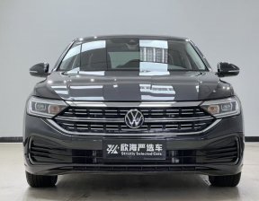 VOLKSWAGEN SAGITAR  2022
