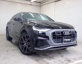 Audi Q8  2025