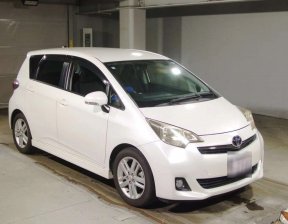 TOYOTA RACTIS S 2012