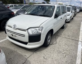 TOYOTA PROBOX DX COMFORT 2019