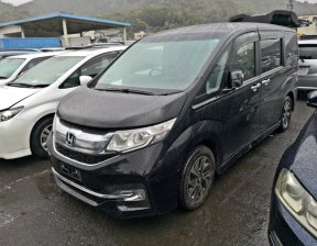 HONDA STEPWGN Spada Advanced Package Alpha 8 seater 2015