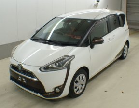 TOYOTA SIENTA G 2015