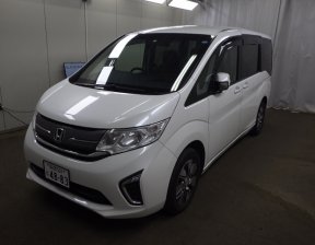 HONDA STEPWGN 4WD G-EX 7 SEATER 2015