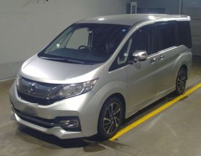 HONDA STEPWGN COOL SPIRIT 8-SEATERS 2015