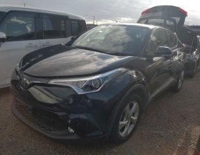 TOYOTA C-HR S-T 4WD 2016