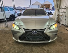 LEXUS ES300H  2020