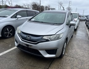 HONDA FIT 13G F Package 2013