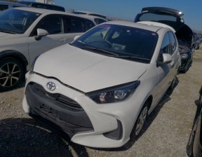 TOYOTA YARIS X 2020