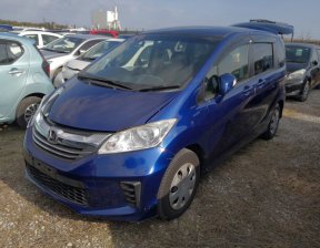 HONDA FREED G Premium Edition 2015