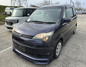 TOYOTA SPADE F 2013