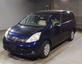 TOYOTA ISIS  2011