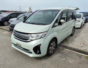 HONDA STEPWGN G-EX 8seats 2015