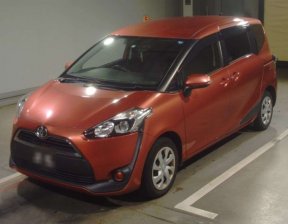 TOYOTA SIENTA X 2015