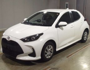 TOYOTA YARIS X 2020
