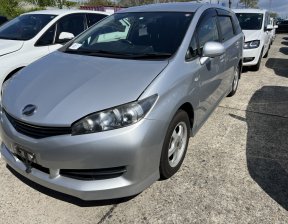 TOYOTA WISH 1.8X HID Selection 2010
