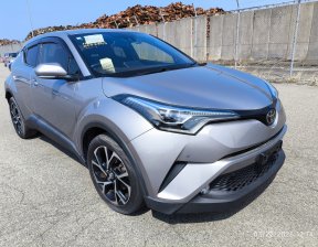 TOYOTA C-HR G-T 4WD 2016