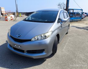 TOYOTA WISH  2010