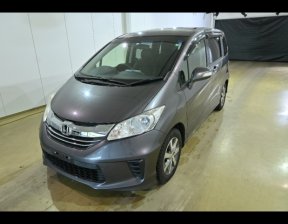 HONDA FREED G Premium Edition 7seats 2016