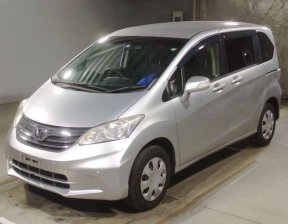 HONDA FREED 4 WD 2012