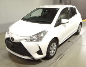 TOYOTA VITZ F 2019