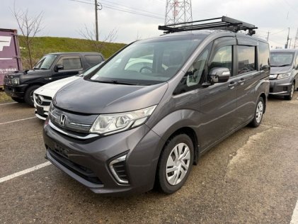 HONDA STEPWGN G 2018
