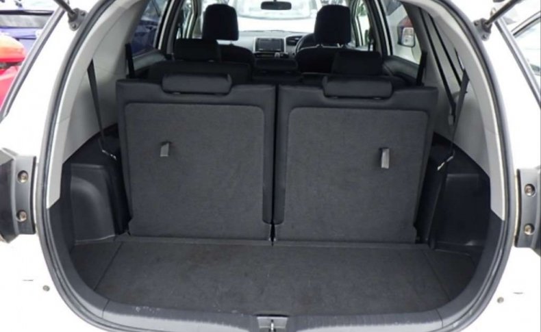 TOYOTA WISH 1.8 X 2012
