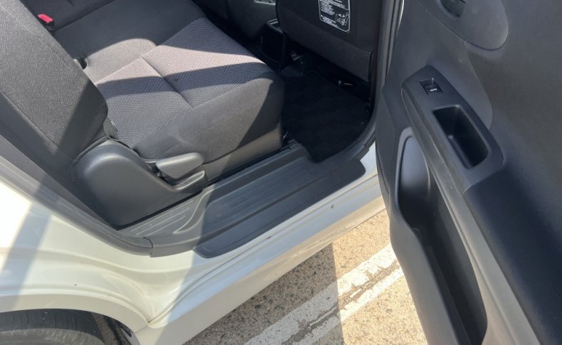TOYOTA WISH 1.8 X 2012