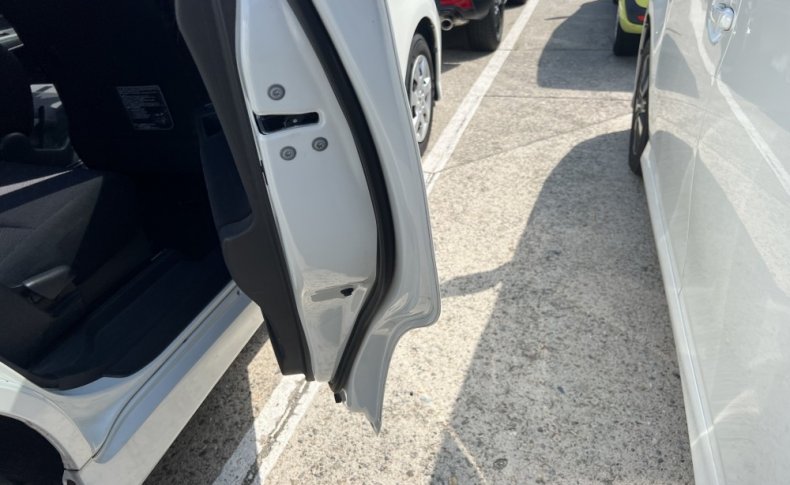 TOYOTA WISH 1.8 X 2012