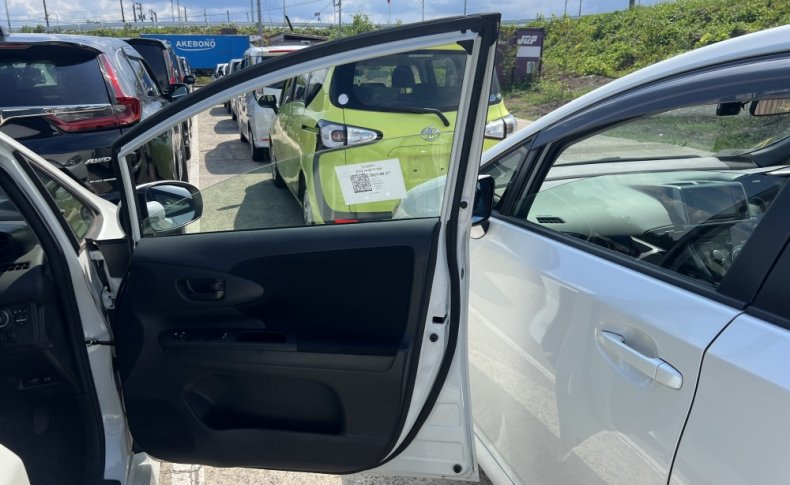 TOYOTA WISH 1.8 X 2012