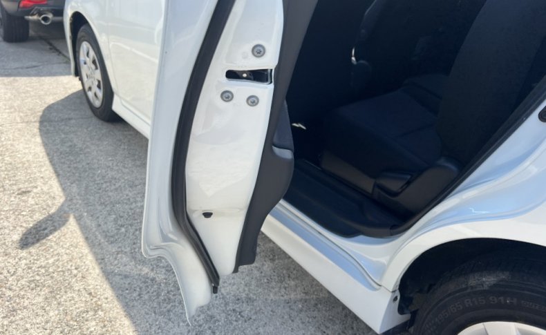 TOYOTA WISH 1.8 X 2012