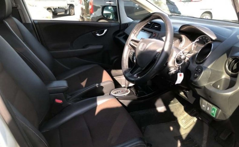 HONDA FIT SHUTTLE 15X 2012