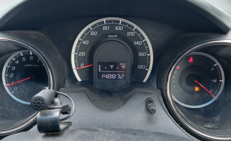 HONDA FIT SHUTTLE 15X 2012