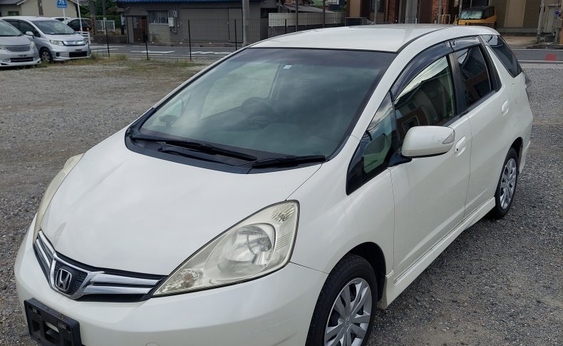 HONDA FIT SHUTTLE 15X 2012