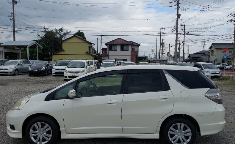 HONDA FIT SHUTTLE 15X 2012
