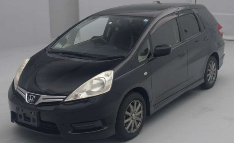 HONDA FIT SHUTTLE  2011