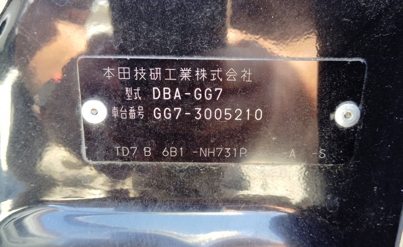 HONDA FIT SHUTTLE  2011