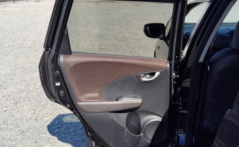 HONDA FIT SHUTTLE  2011