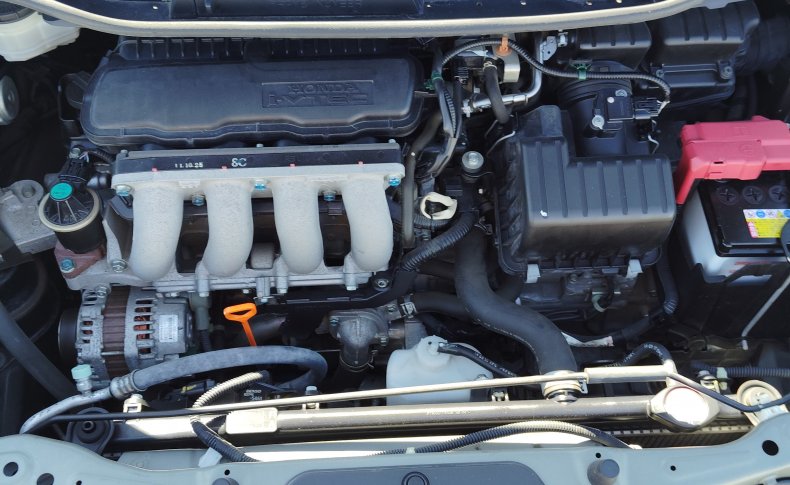 HONDA FIT SHUTTLE  2011