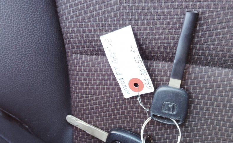 HONDA FIT SHUTTLE  2011
