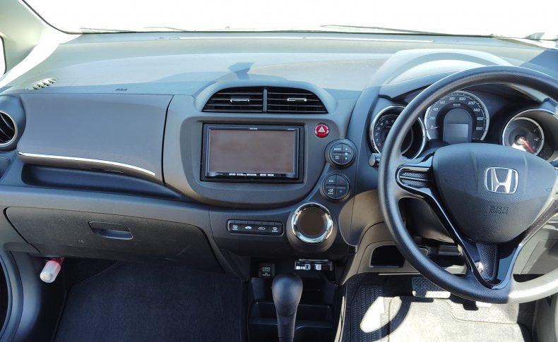 HONDA FIT SHUTTLE  2011