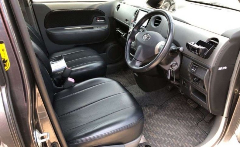 TOYOTA SIENTA DICE 4WD 2011